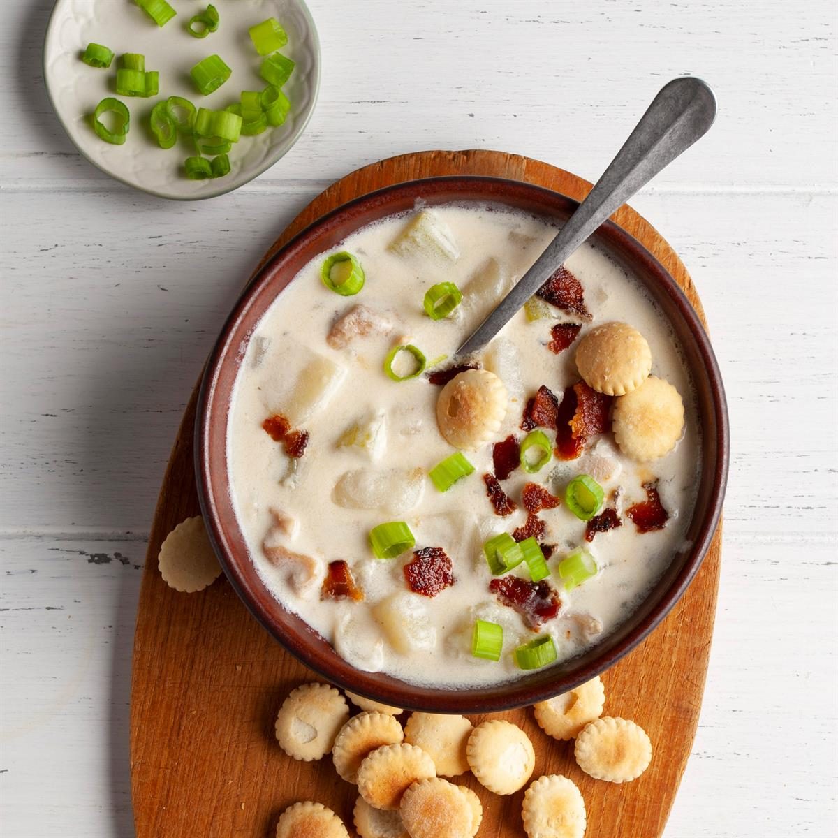 Contest-Winning New England Clam Chowder Recipe: How to Make It