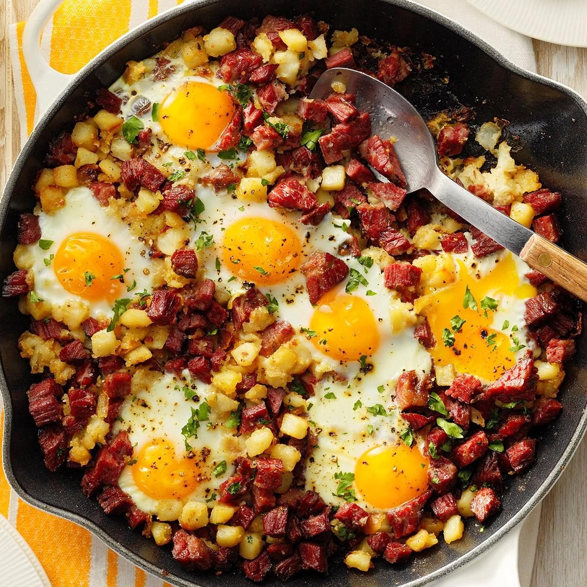 Corned Beef Hash Recipe: How to Make It