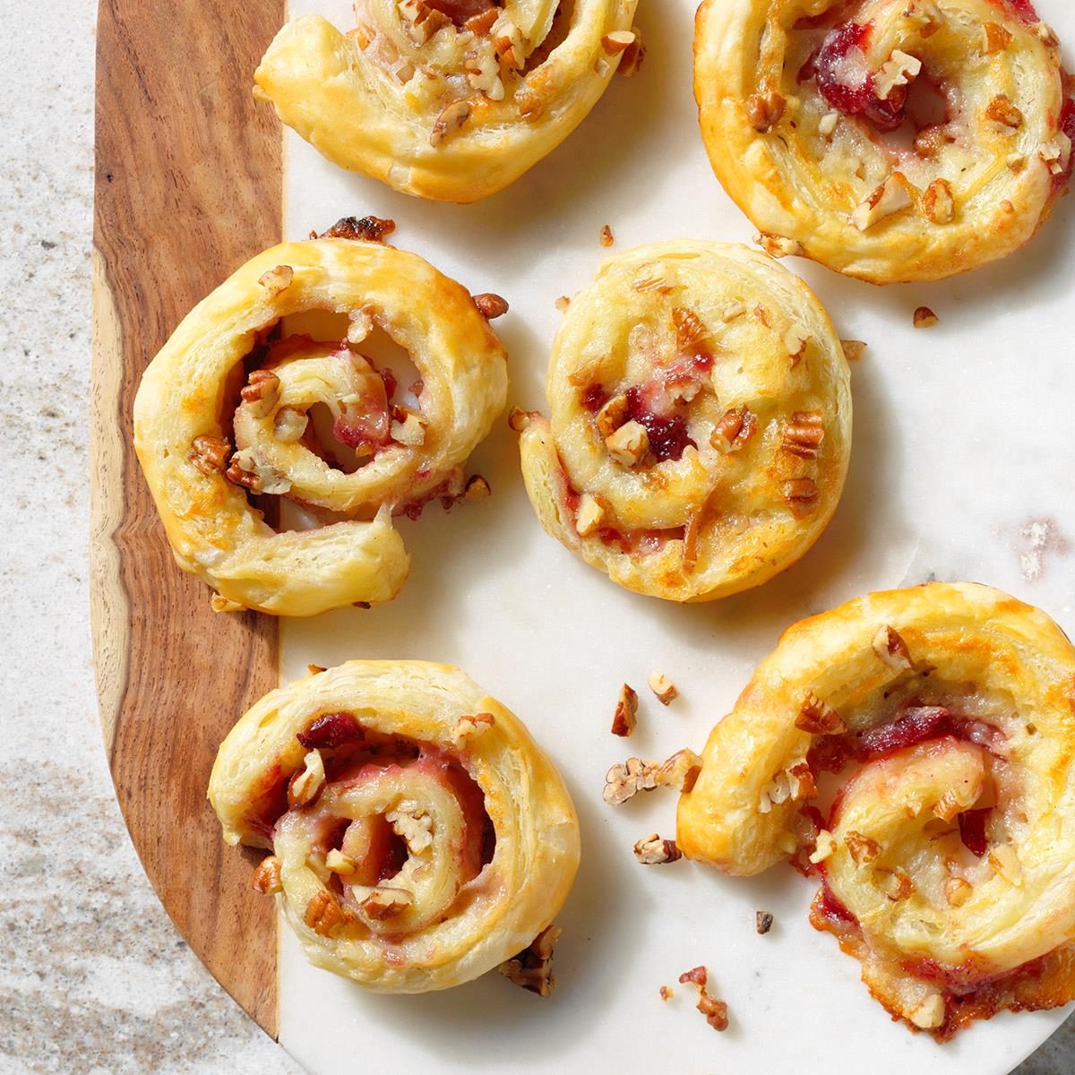 Cranberry Brie Pecan Pinwheels Exps Thca18 127620 B01 11 2b 10