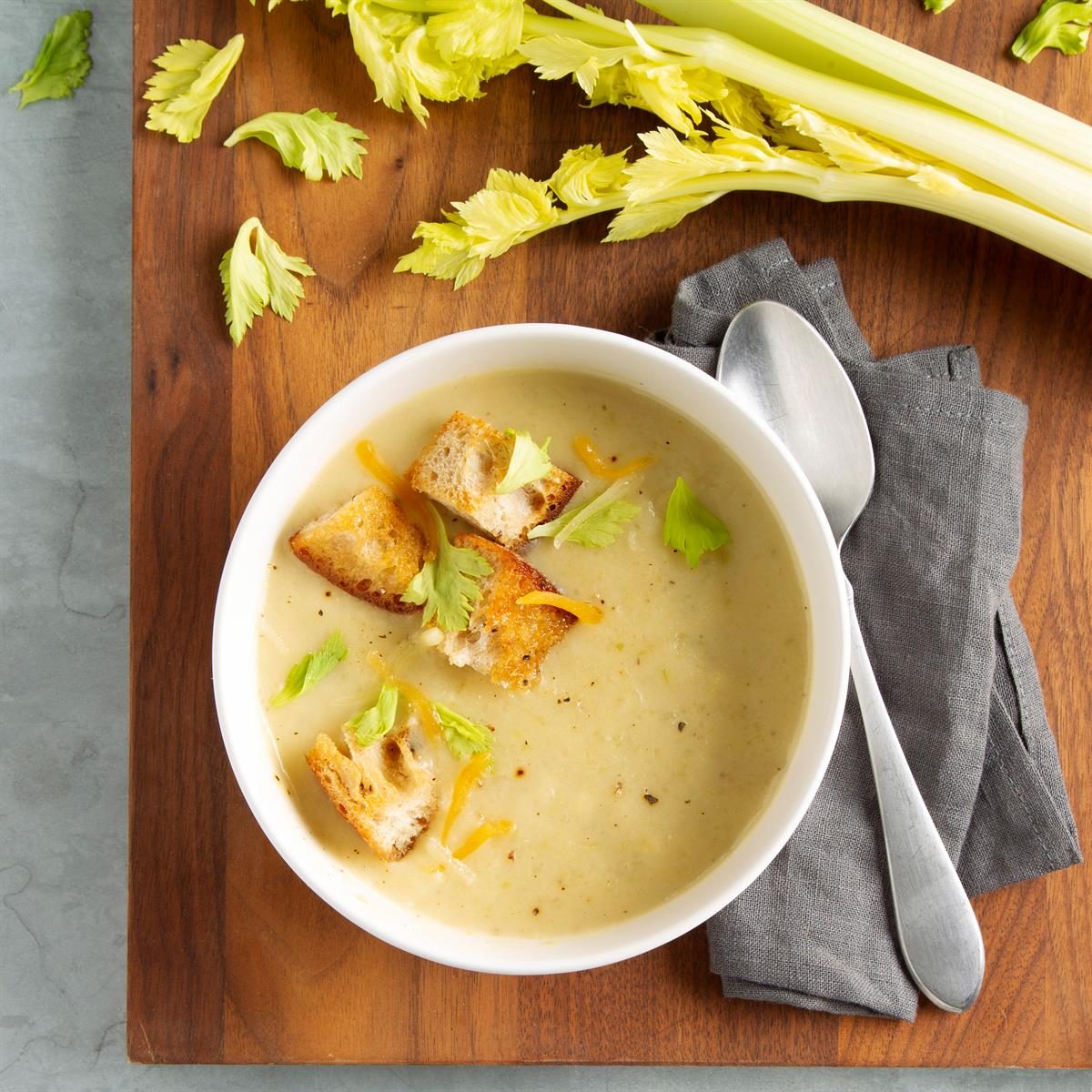 Cream Of Celery Soup Exps Ft21 28681 F 1105 1 11