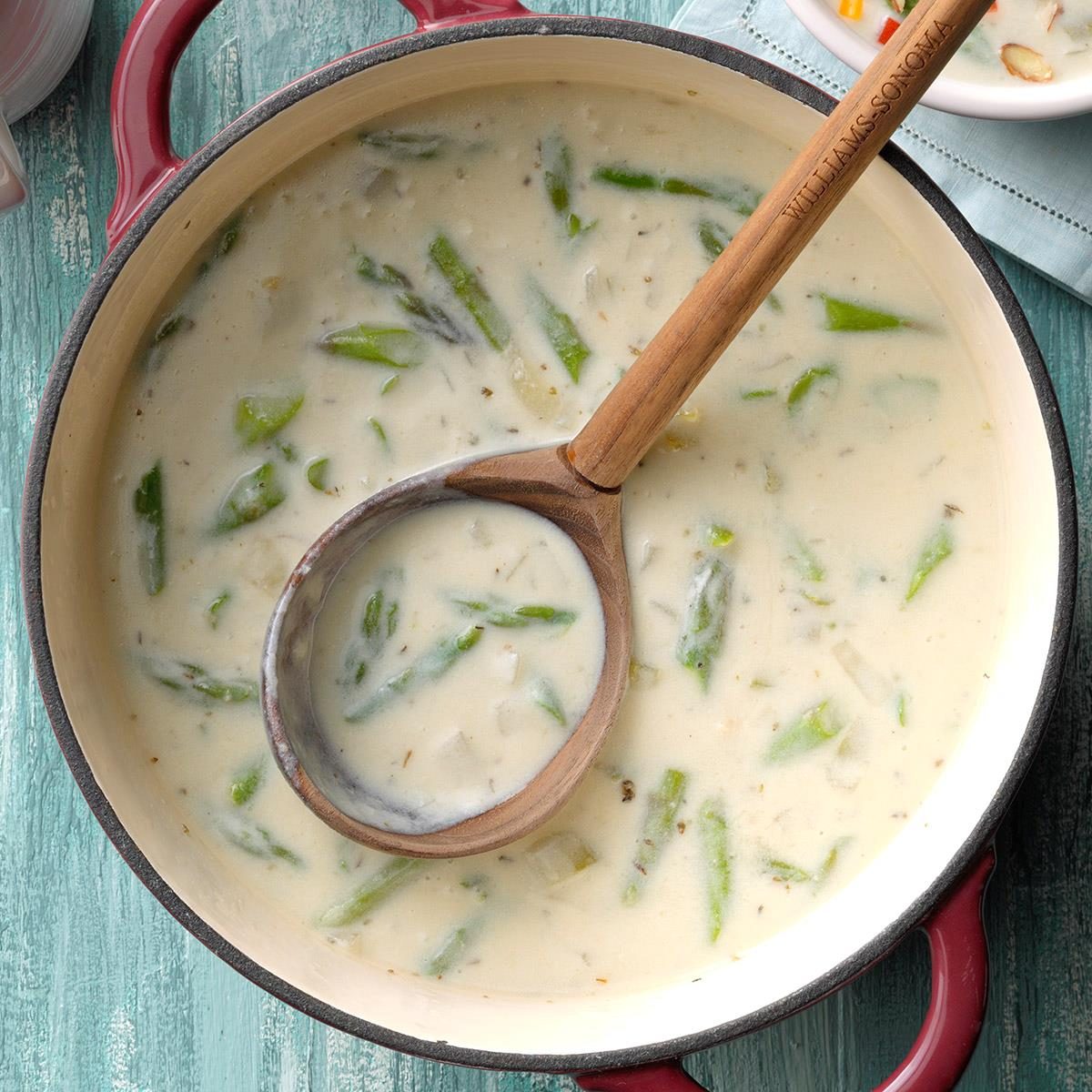 Creamy Asparagus Chowder Exps Ssmz21 2699 B10 14 10b 4