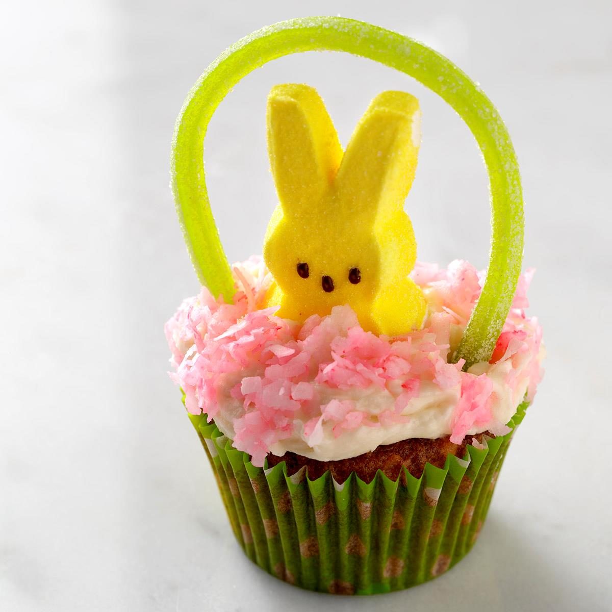 Easter Basket Cupcakes Exps Tham18 39194 D11 09 12b 8