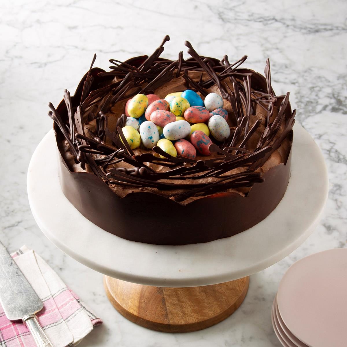 Fun Easter Egg Cake {Surprises Hidden Inside!} - Play Party Plan