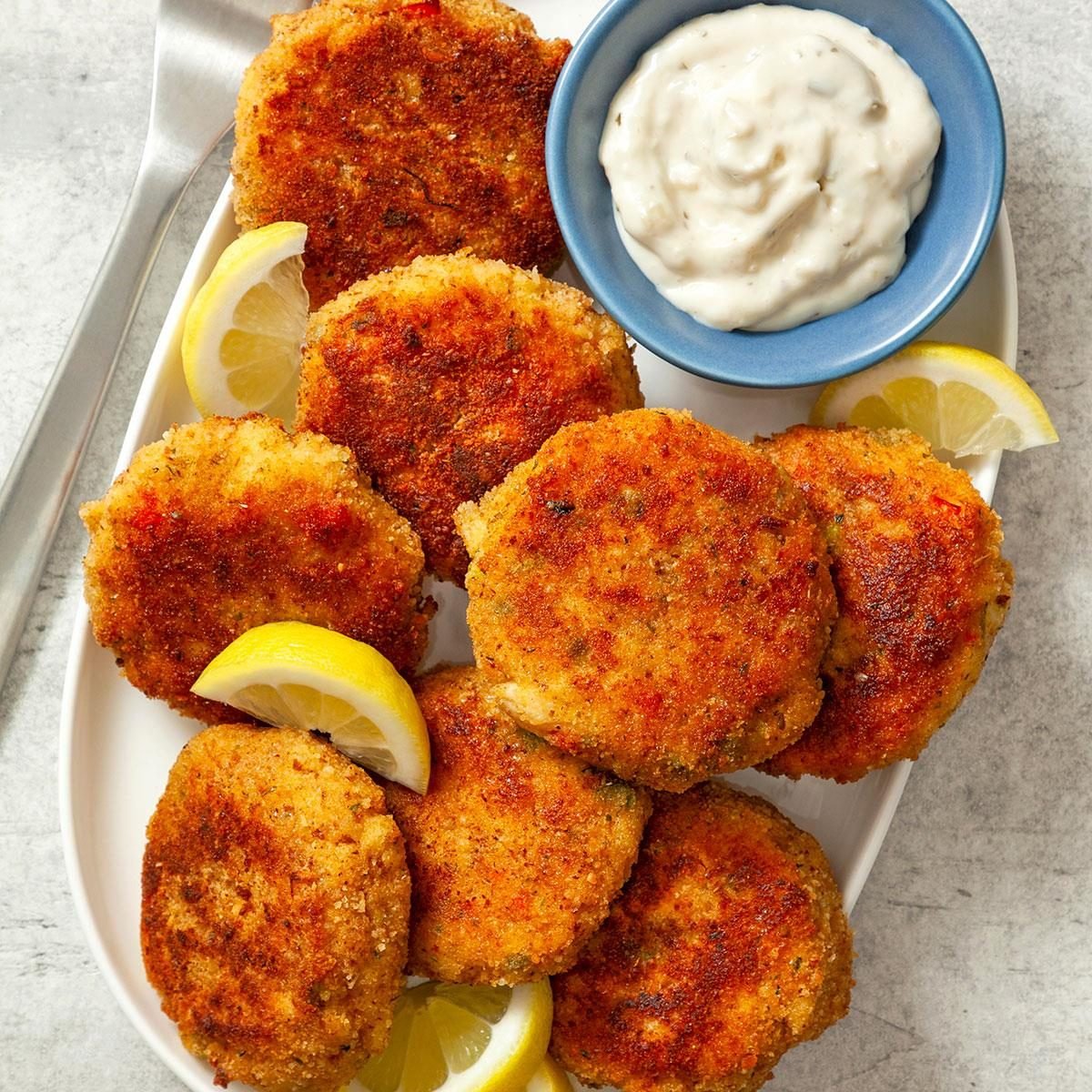 Easy Crab Cakes Exps Ft24 24879 Jr 0530 2