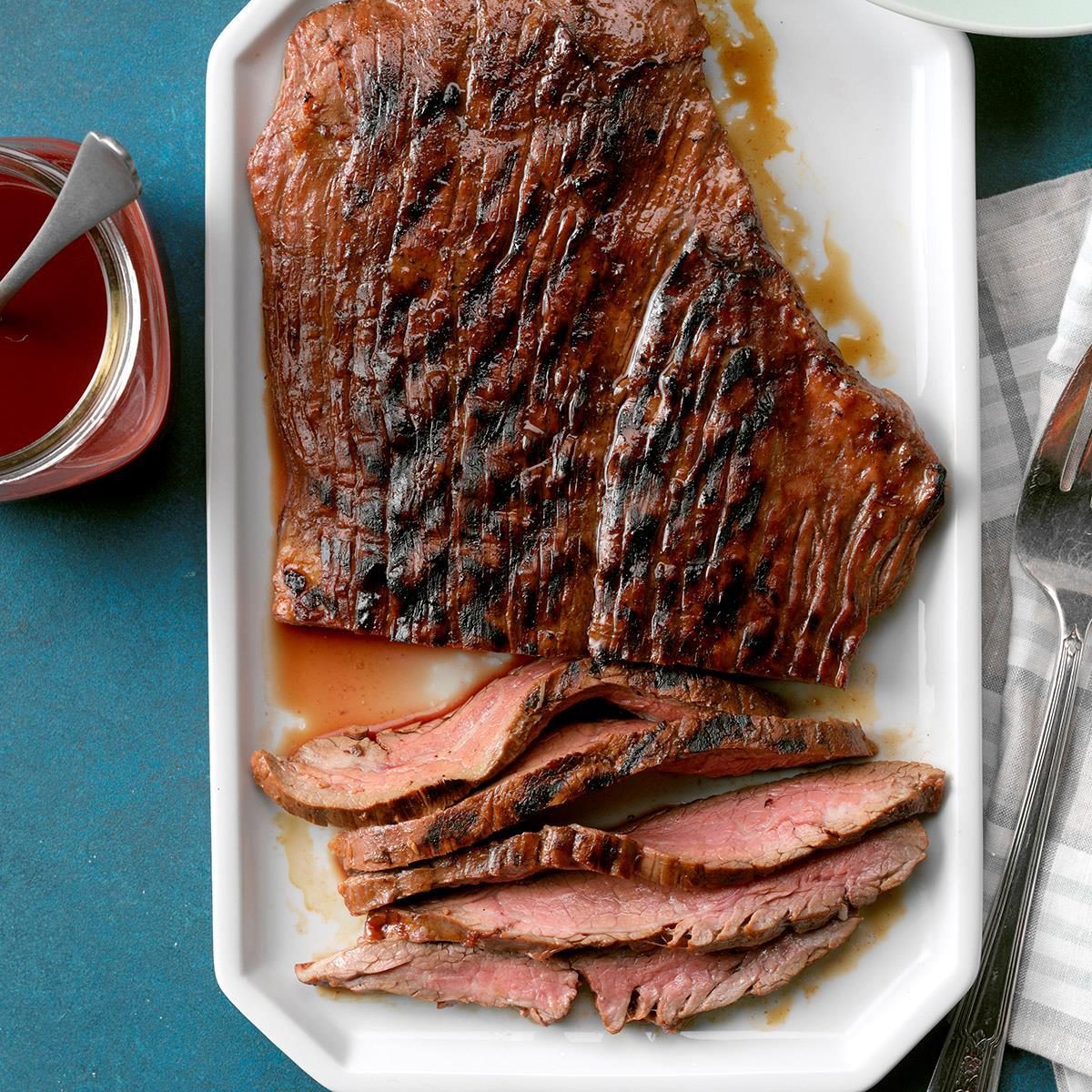 Easy Marinated Grilled Flank Steak Exps Fttmz19 32073 C03 05 5b Rms 5