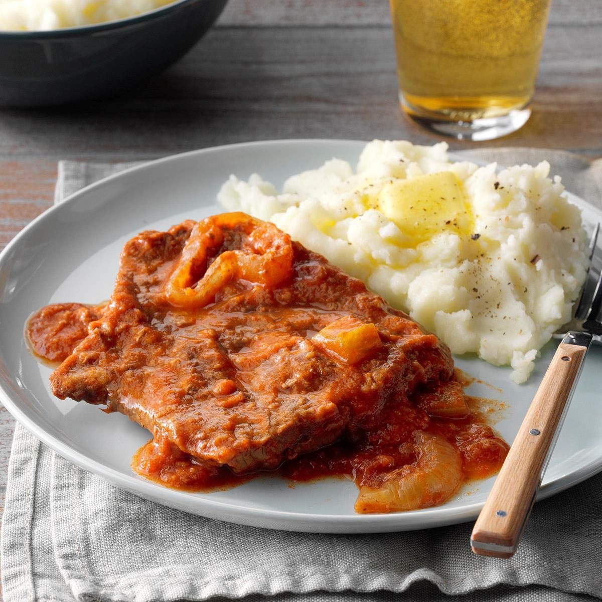 Easy Slow Cooked Swiss Steak Recipe How To Make It Taste Of Home 