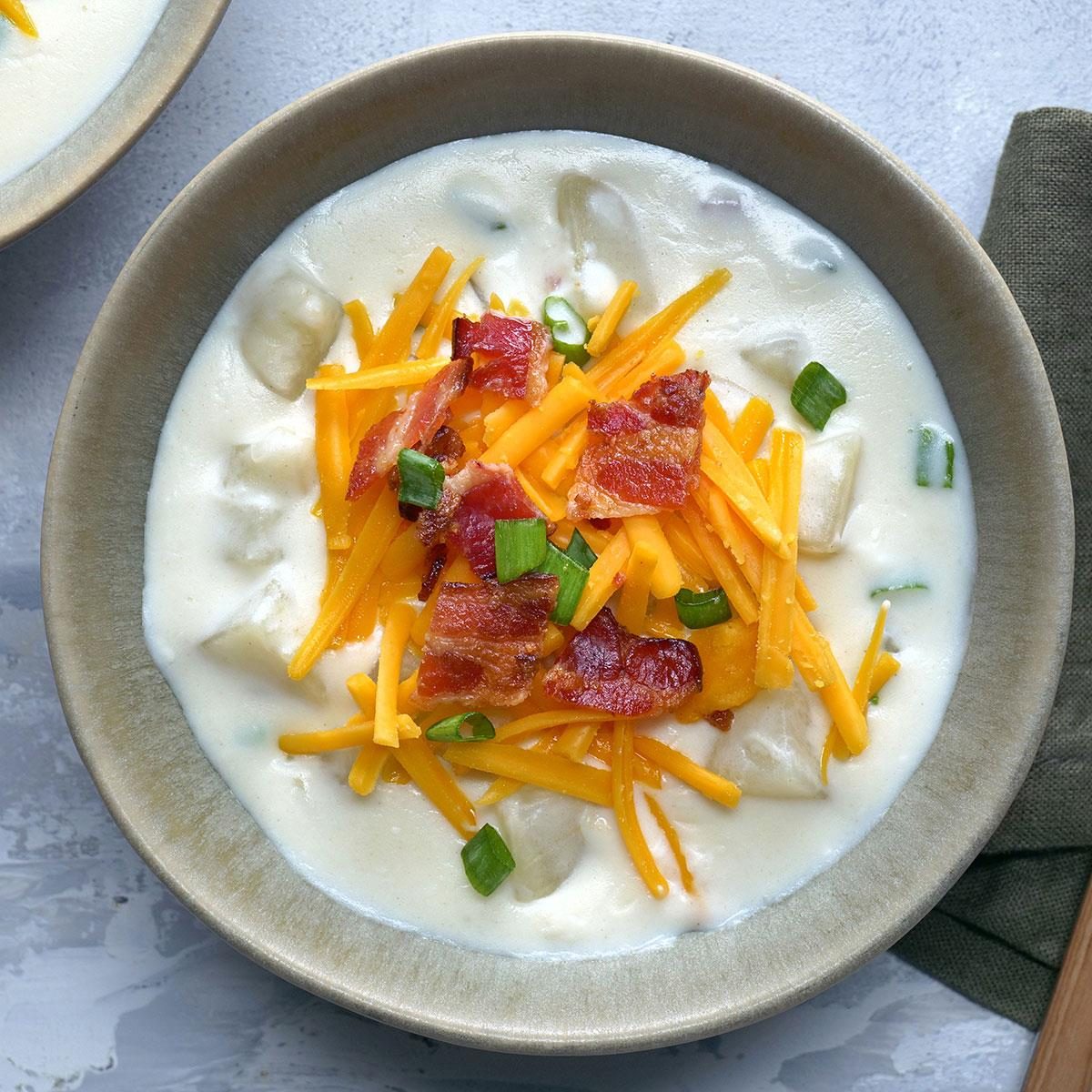 Favorite Baked Potato Soup Exps Tohvp24 16166 Mf 06 25 1