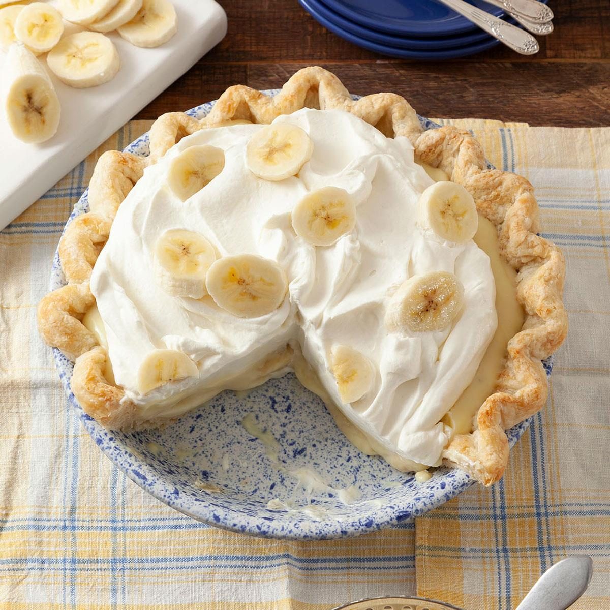 Blueberry-Banana Cream Pie