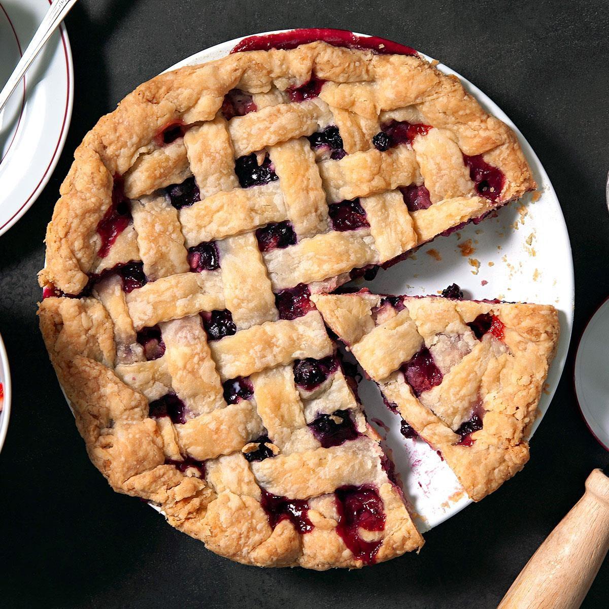 Flaky Bumbleberry Pie Recipe: How to Make It