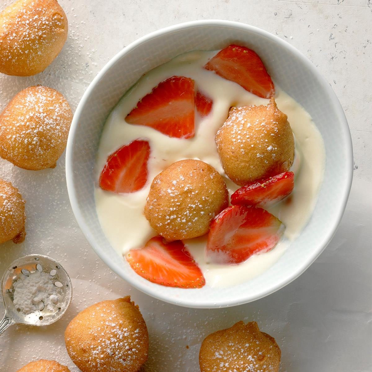 Fritters with Lemon Mousse and Strawberries