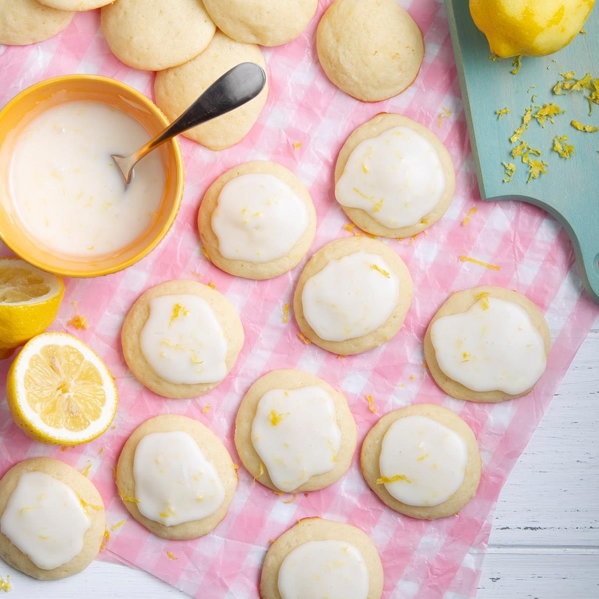 Frosted Lemon Ricotta Cookies Exps Ft21 93112 F 0518 1 6