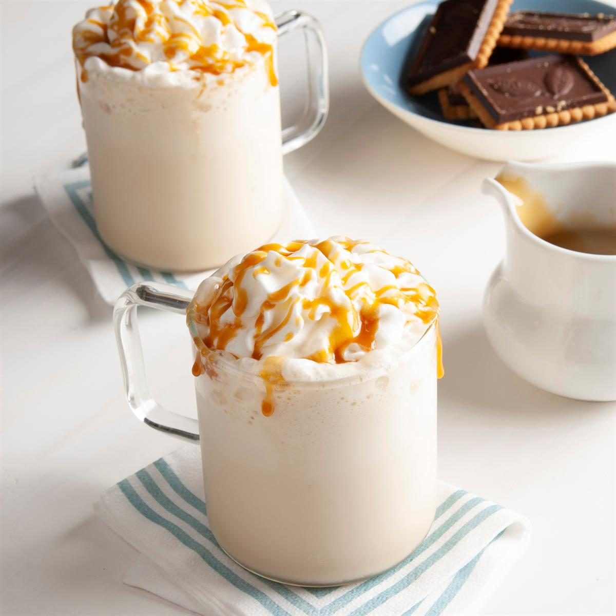 https://www.tasteofhome.com/wp-content/uploads/2018/01/Frosty-Caramel-Cappuccino_EXPS_FT20_23509_F_0923_1.jpg?fit=700%2C1024