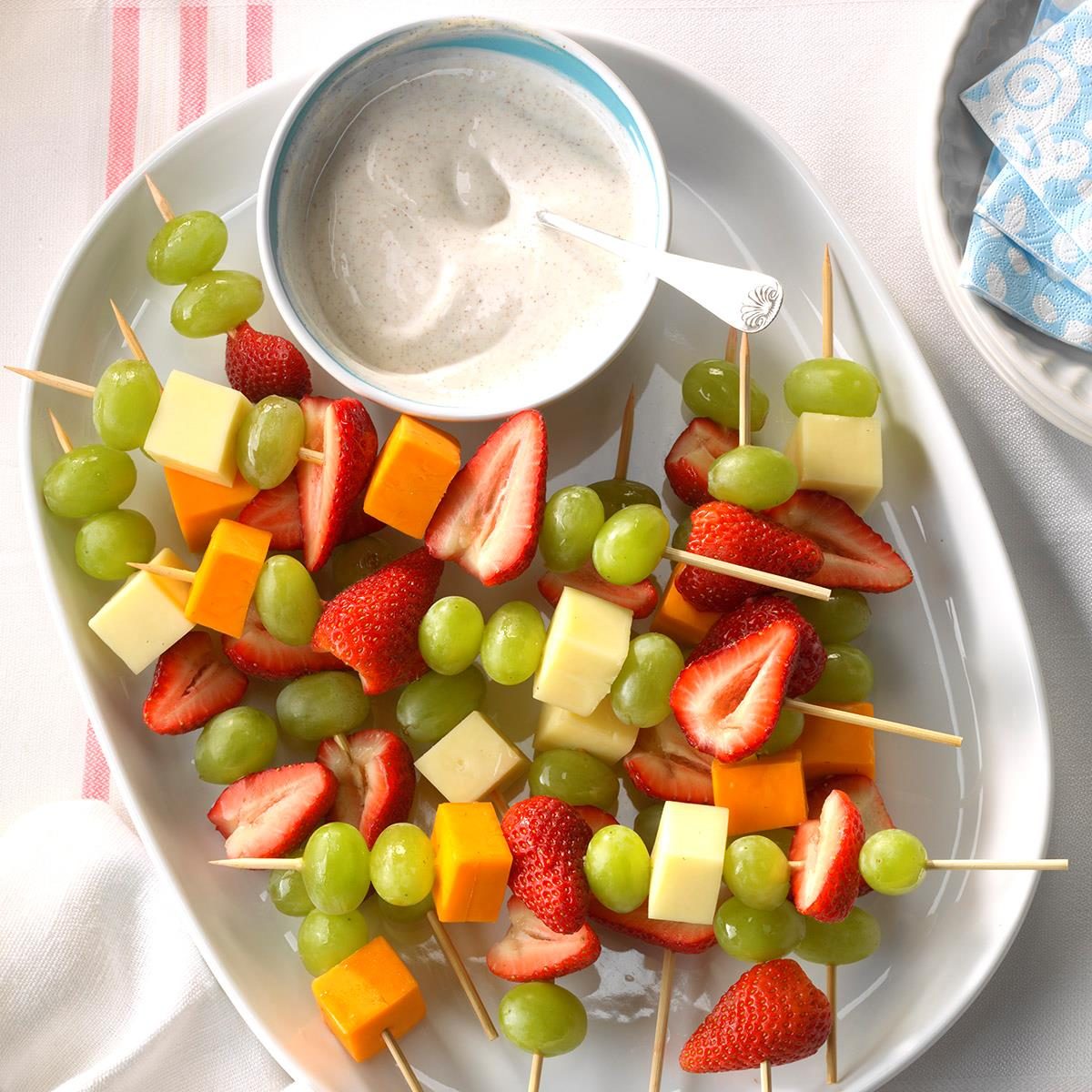 Fruit And Cheese Kabobs Exps Hca18 32204 C03 14 3b 2