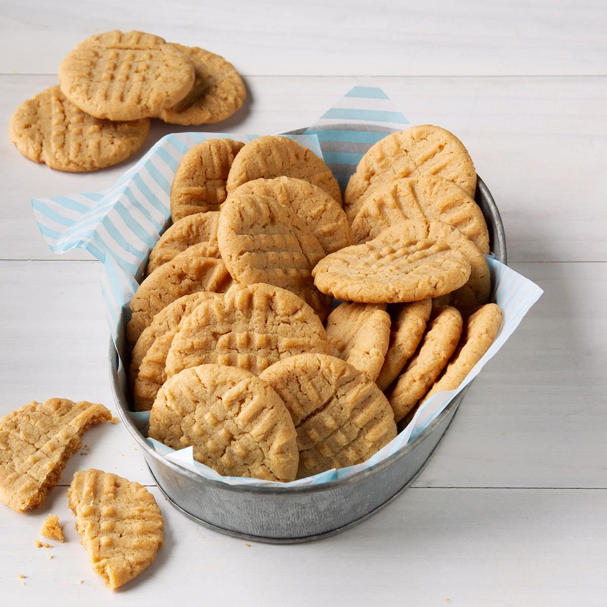 HoneyPeanut Butter Cookies Recipe Taste of Home