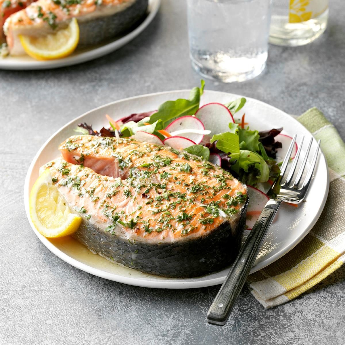 Lemon Garlic Salmon Steaks Exps 9x13bz20 35538 C10 01 2b 6