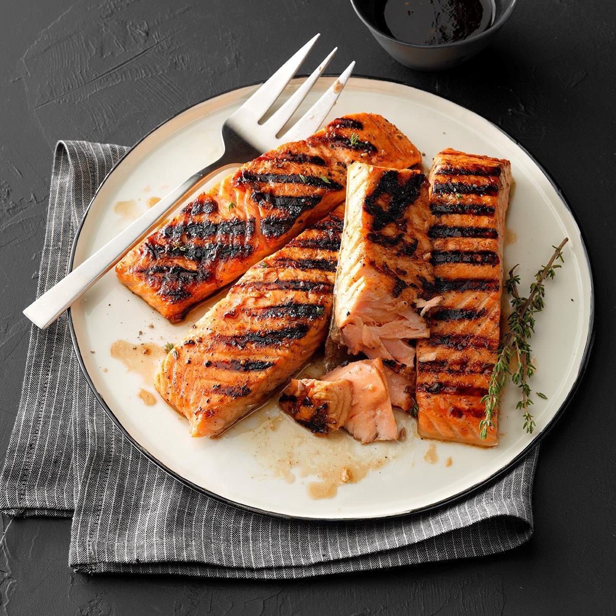 Maple Glazed Salmon Exps Sdfm19 24587 E10 16 2b 5