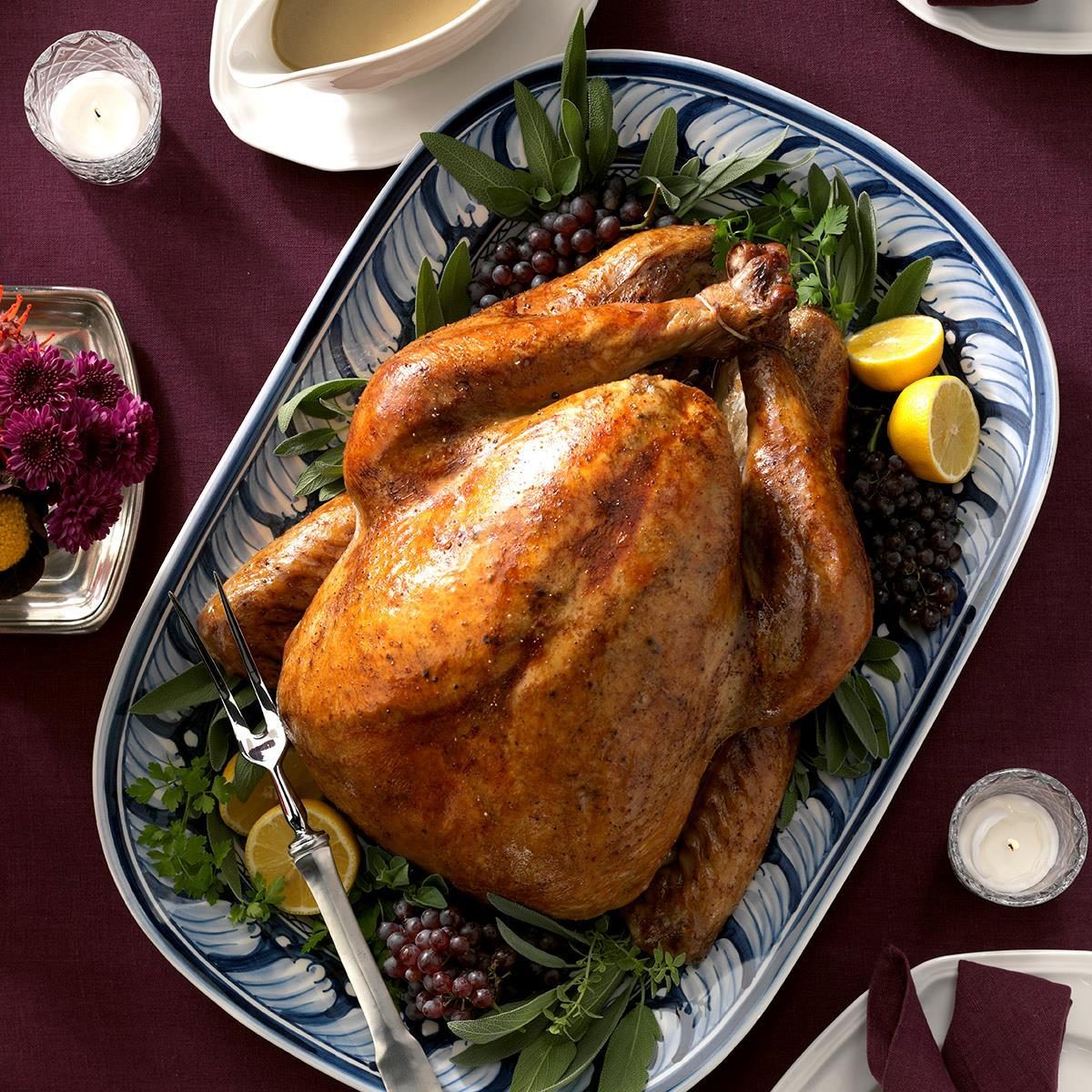 For a Perfectly Roasted Turkey, Skip the Roasting Pan
