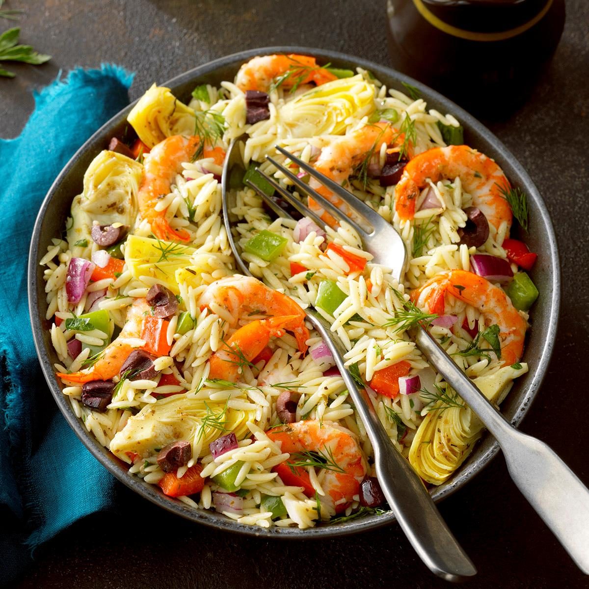 Mediterranean Shrimp Orzo Salad Exps Tohmme19 195402 E07 26 3b 11