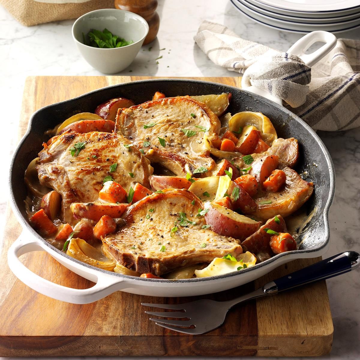 35 Best Cast-Iron Skillet Recipes — Eat This Not That