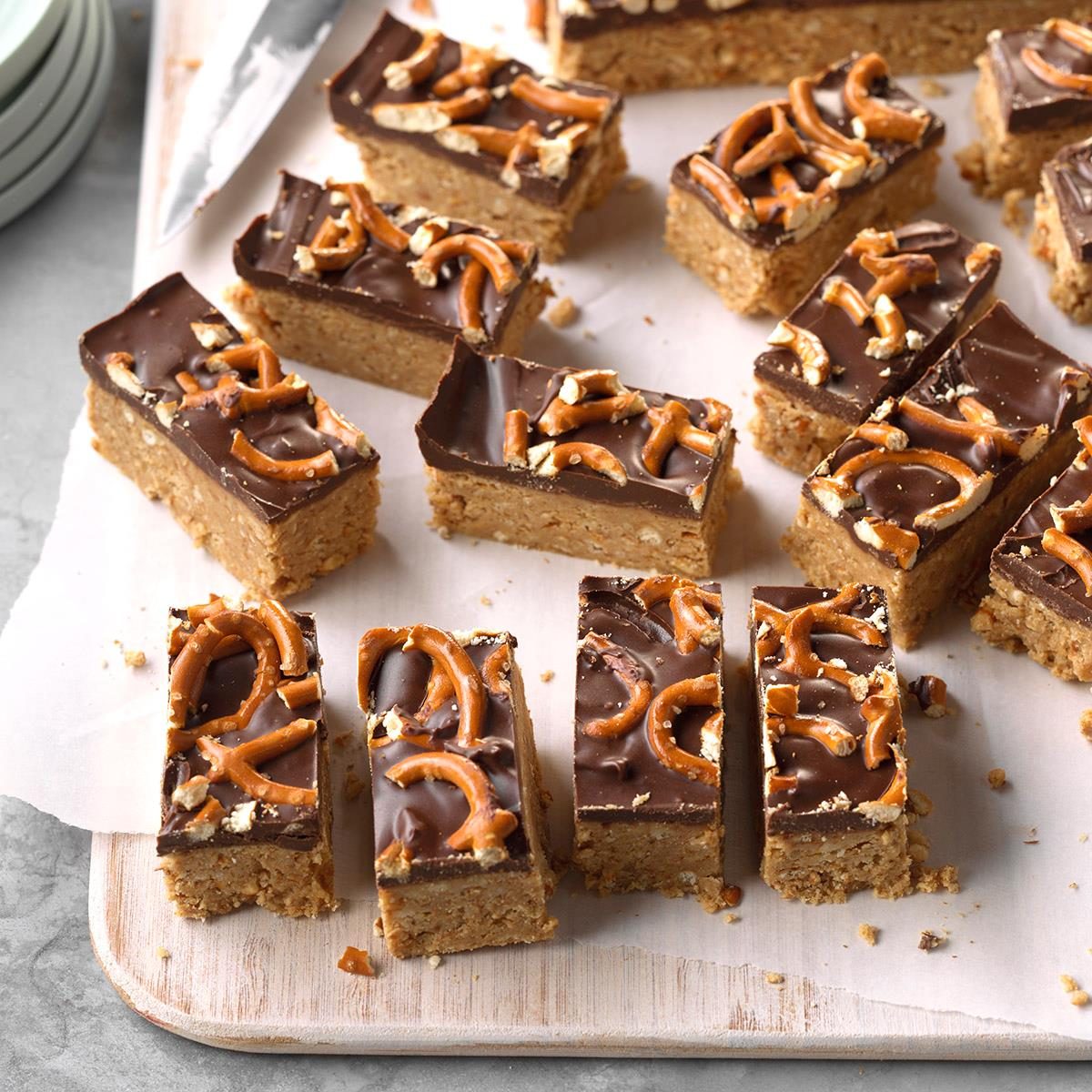 Peanut Butter Pretzel Squares Exps Ucsbz17 166150 C05 17 3b 8