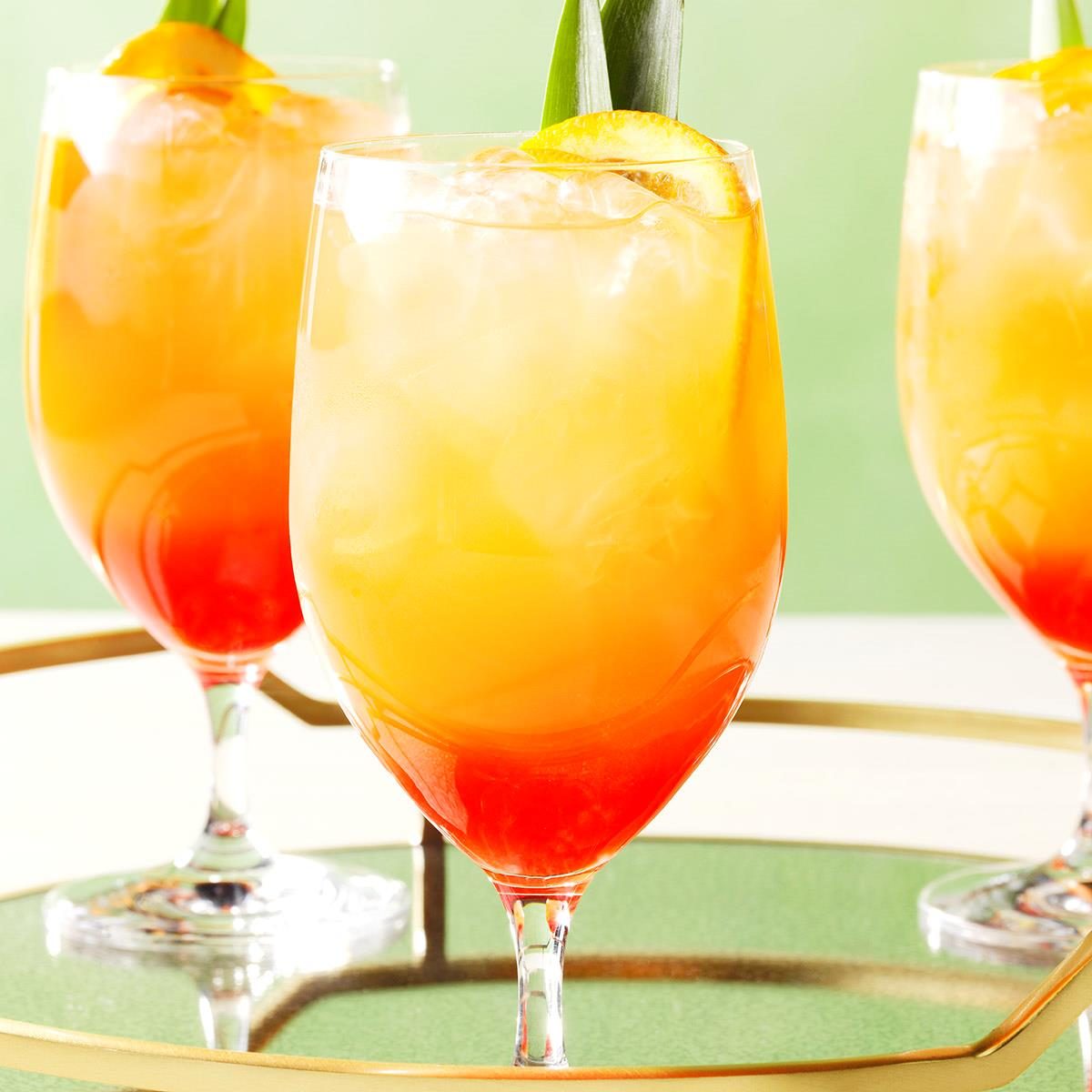 Pineapple Rum Punch Recipe: How to Make It