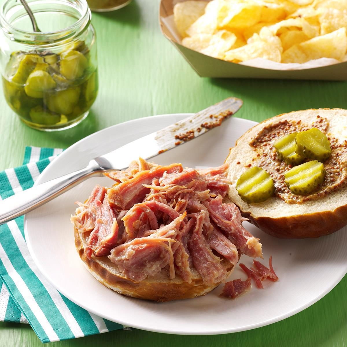 How to prepare homemade ham in a ham pressure cooker? - Smoke and Pork