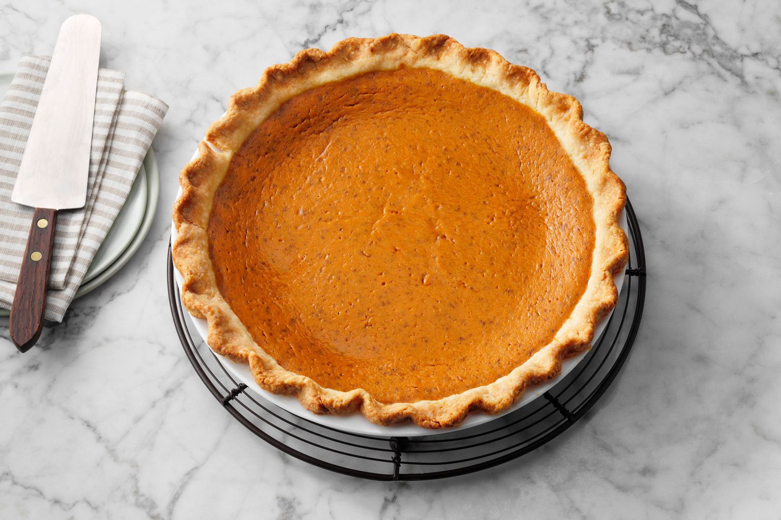 Classic Pumpkin Pie Recipe: How to Make It