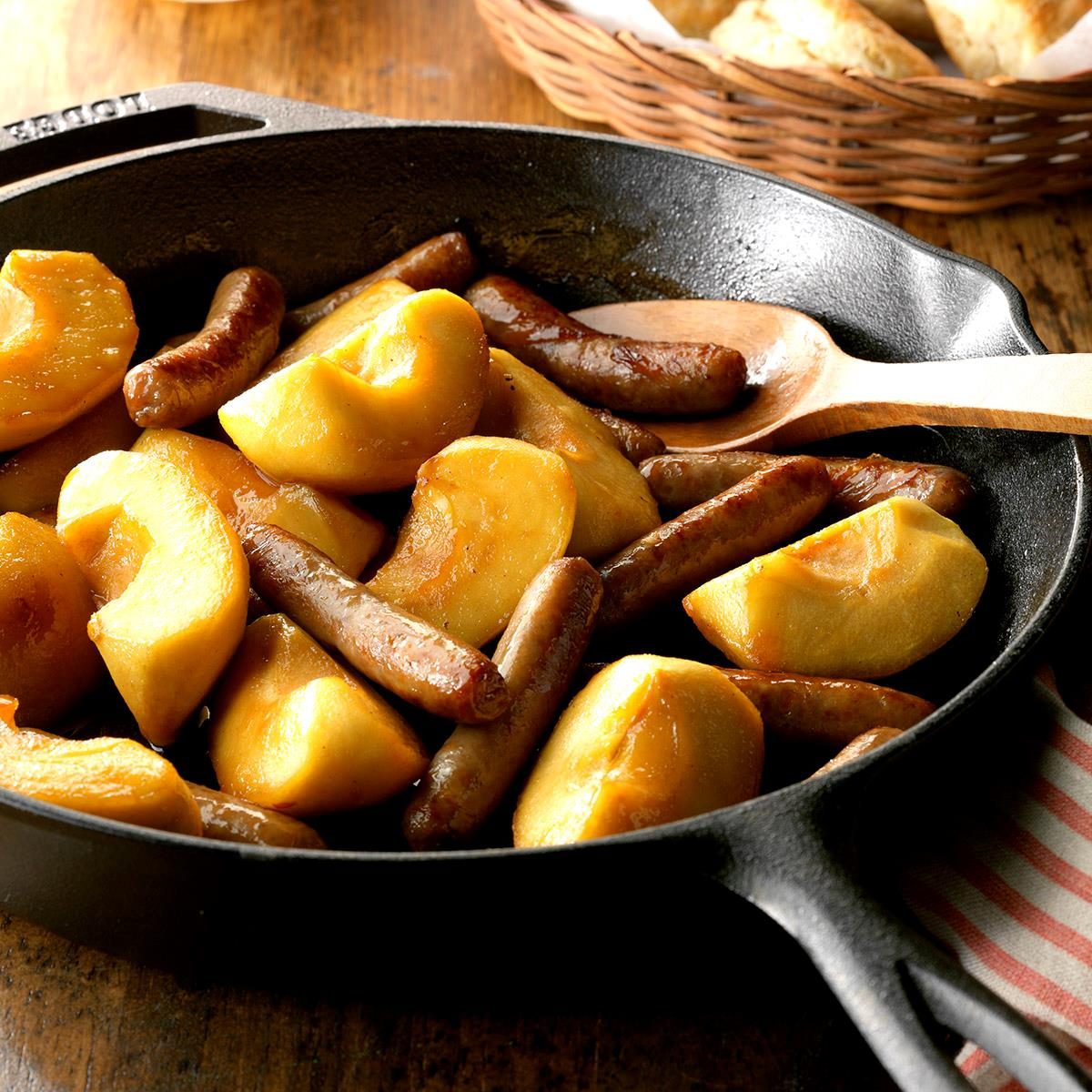 Skillet Bananas Foster - Dutch Oven Daddy - Cast Iron Living