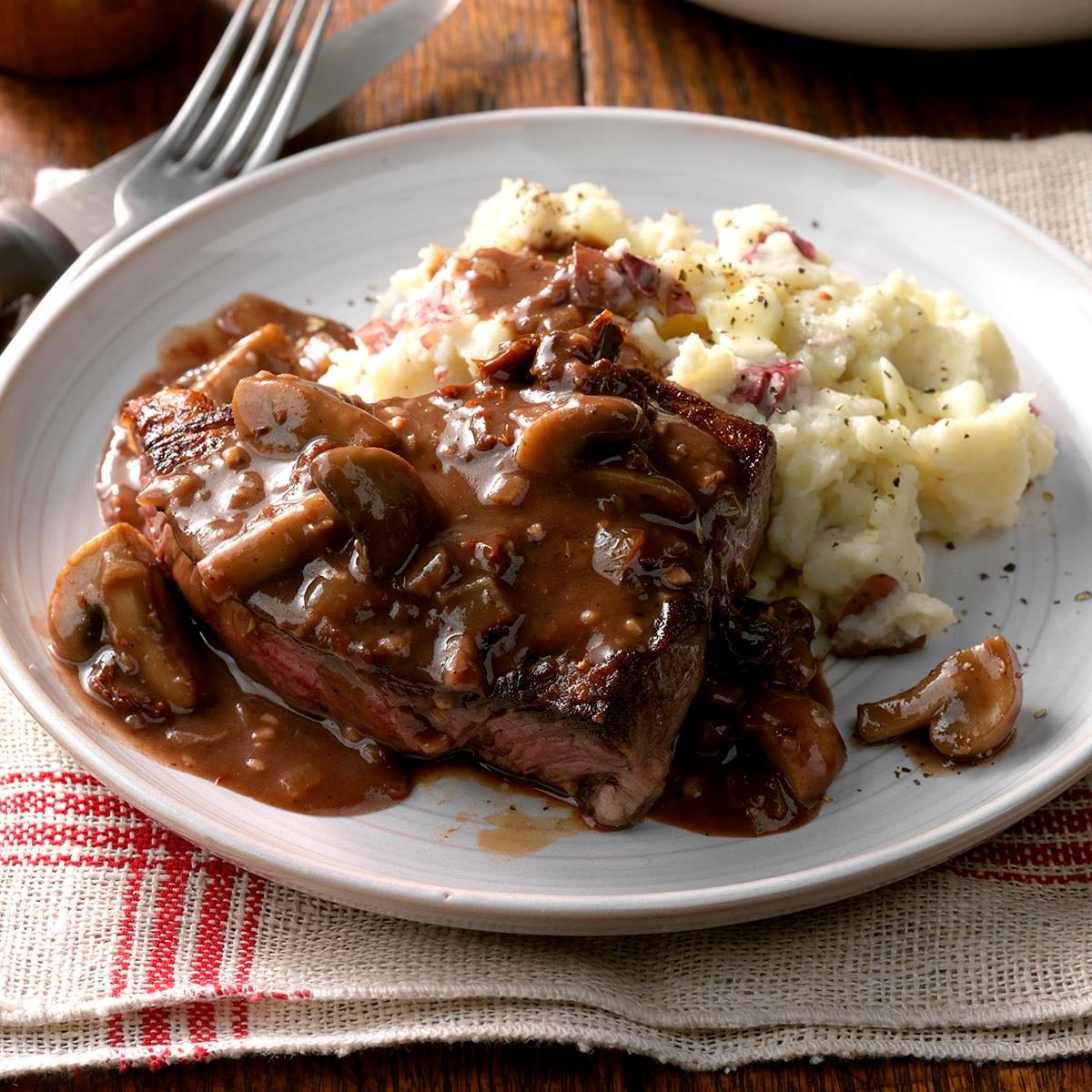 Steaks With Mushroom Sauce Recipe Taste Of Home