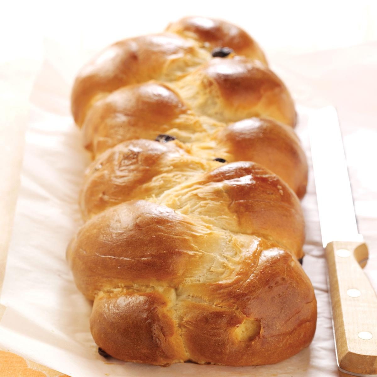 Sweet And Golden Easter Bread Recipe How To Make It