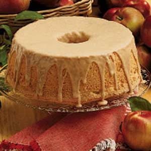 Cinnamon Apple Angel Food Cake Recipe How To Make It Taste Of Home