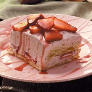 Strawberry Puff Pastry Dessert Recipe How To Make It Taste Of Home