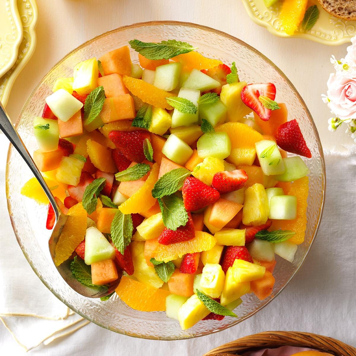 Delicious Fresh Fruit Bowl Recipe