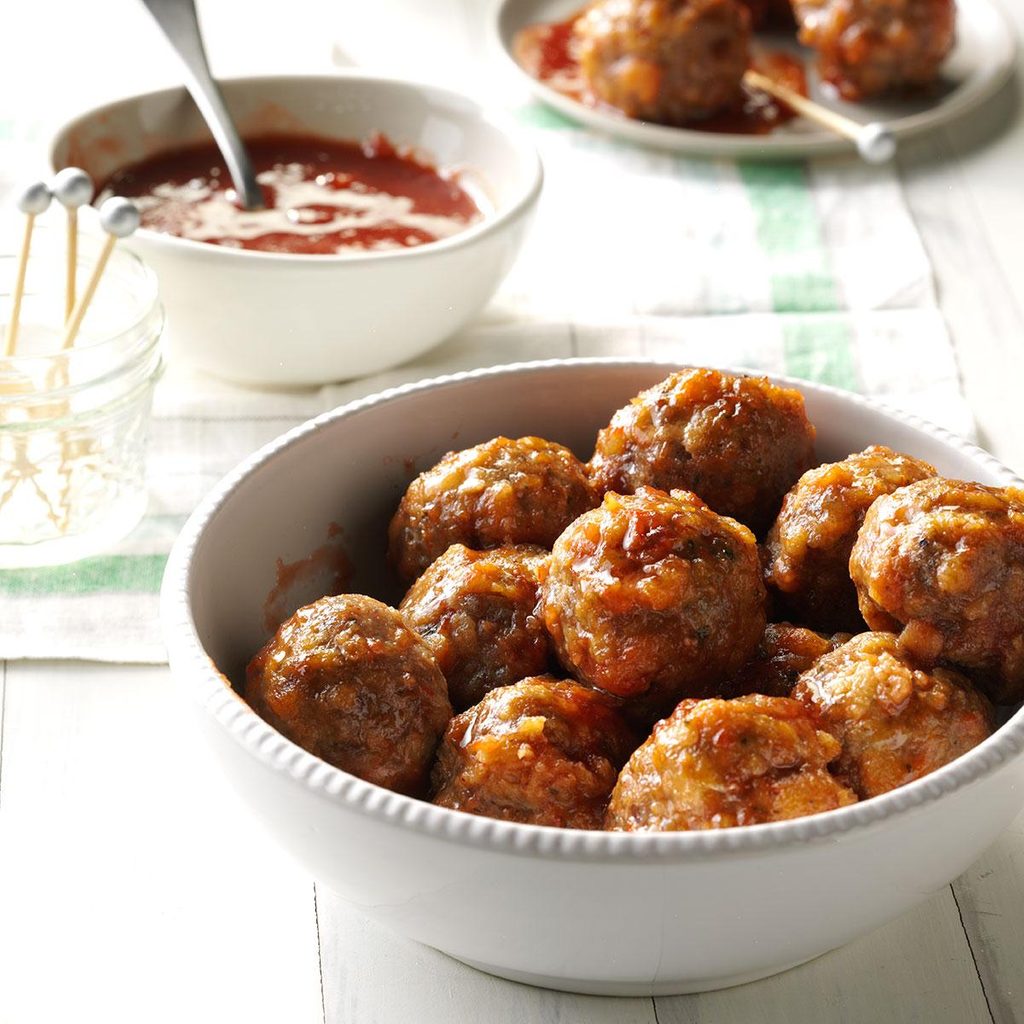 Meatballs With Cranberry Dipping Sauce Recipe How To Make It Taste