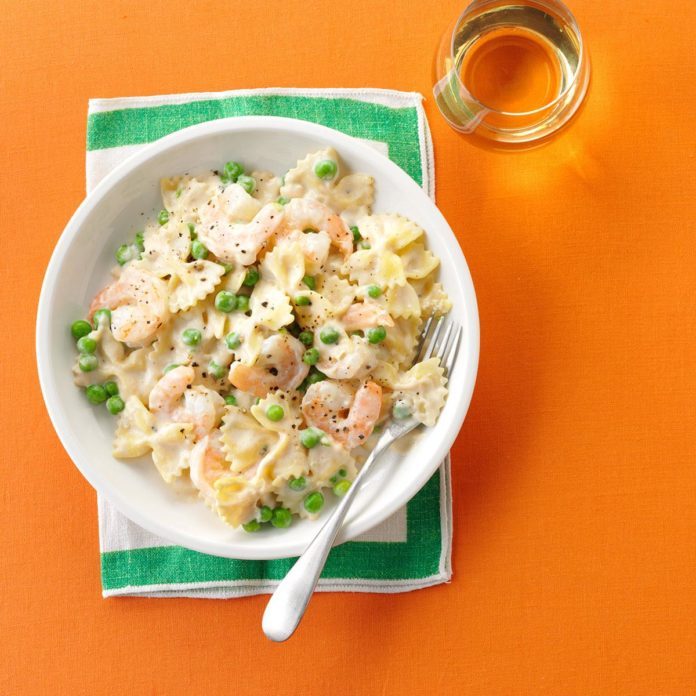 Shrimp Pasta Alfredo Recipe | Taste of Home