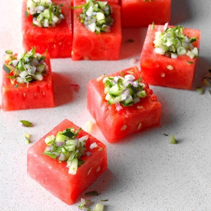 Elegant Dinner Appetizer: Watermelon Cups