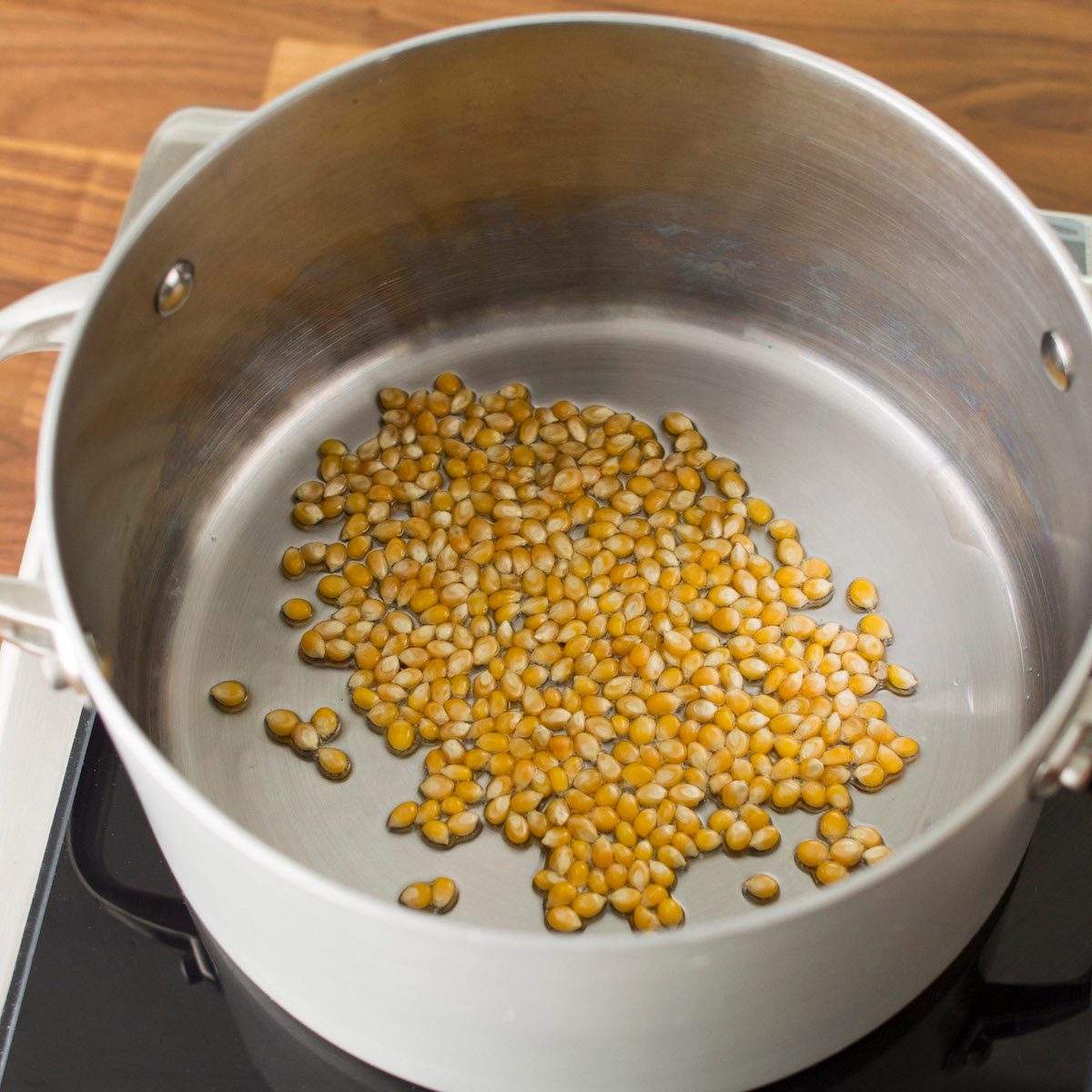 How to Make Popcorn on the Stove: 10 Steps (with Pictures)