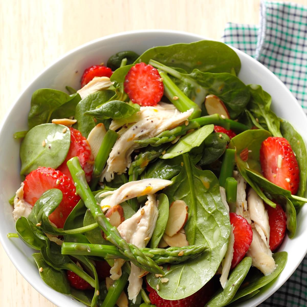Asparagus Spinach Salad with Chicken Recipe | Taste of Home