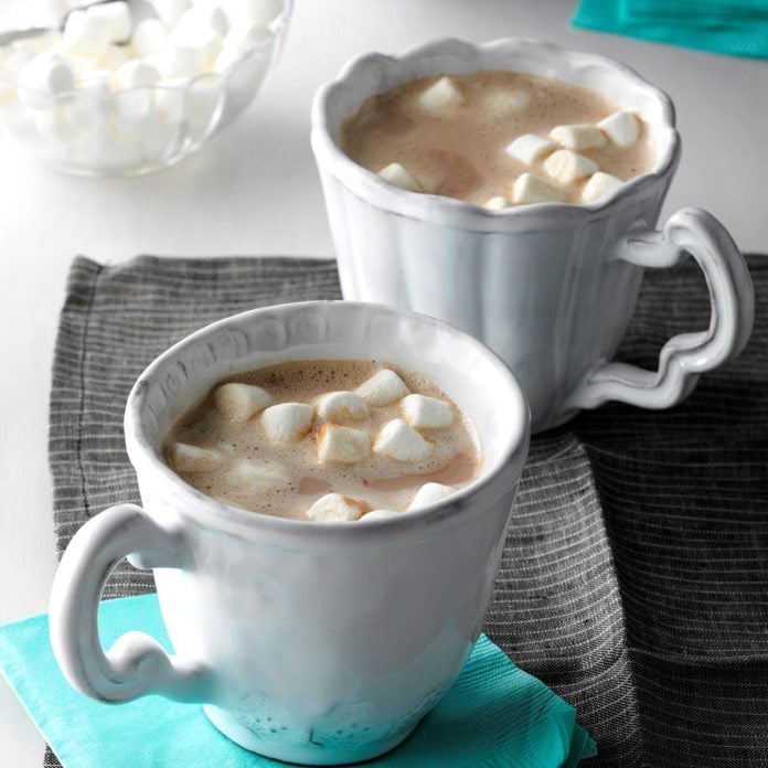 Vanilla Almond Hot Cocoa