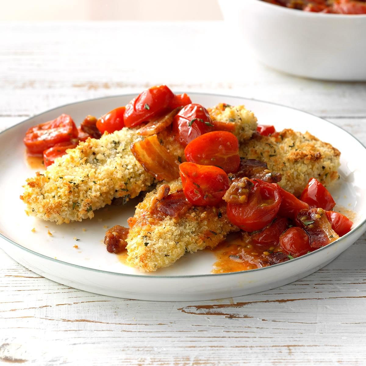 Baked Chicken With Bacon Tomato Relish Exps Sdas18 206099 C03 28 6b 9