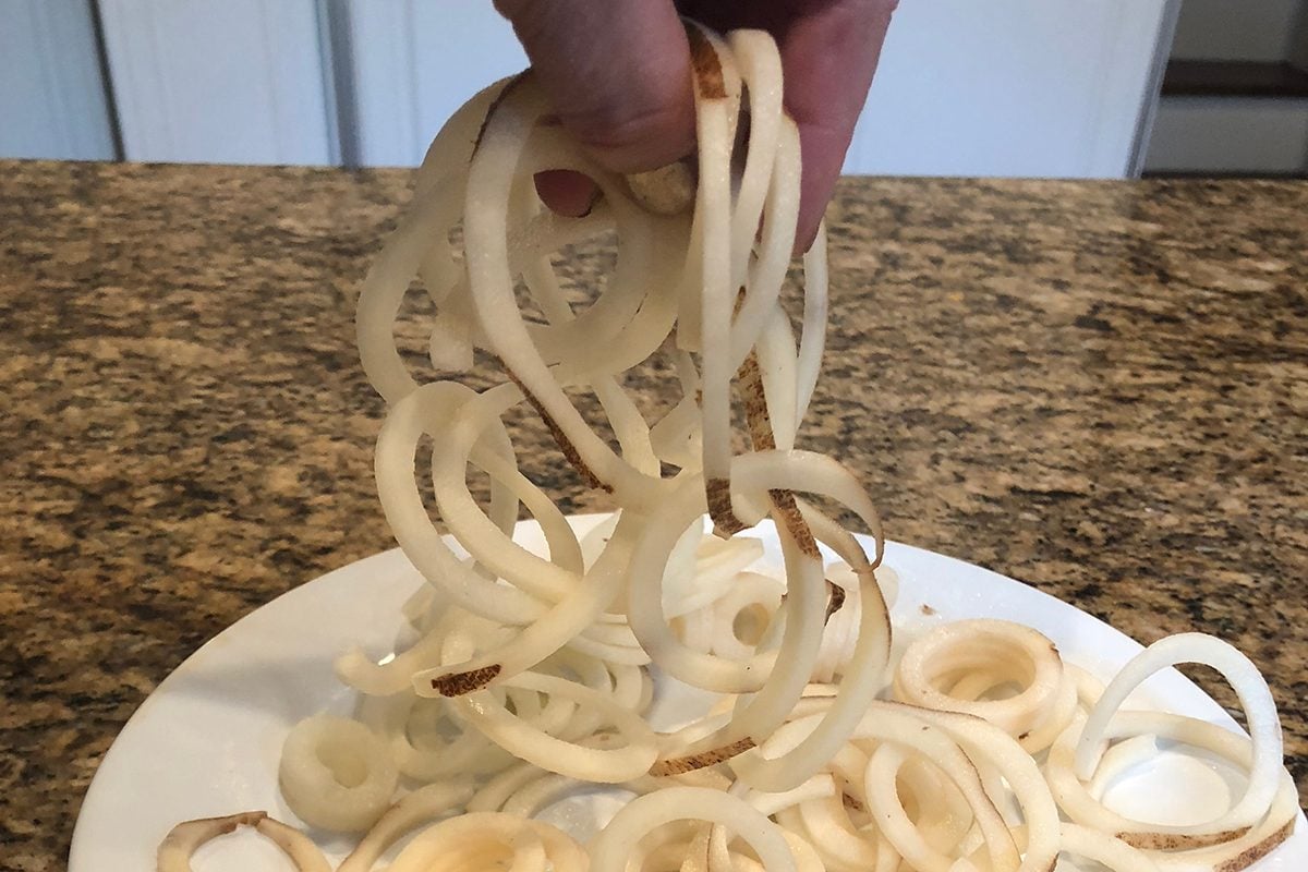 How To Make Baked Curly Fries [with a Spiralizer!] - The Healthy Maven