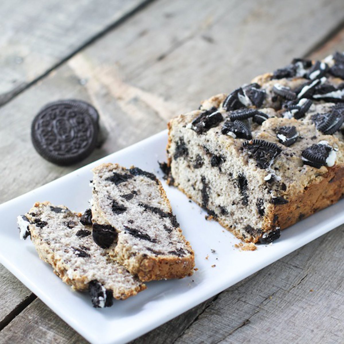 Cookies and cream ice cream bread