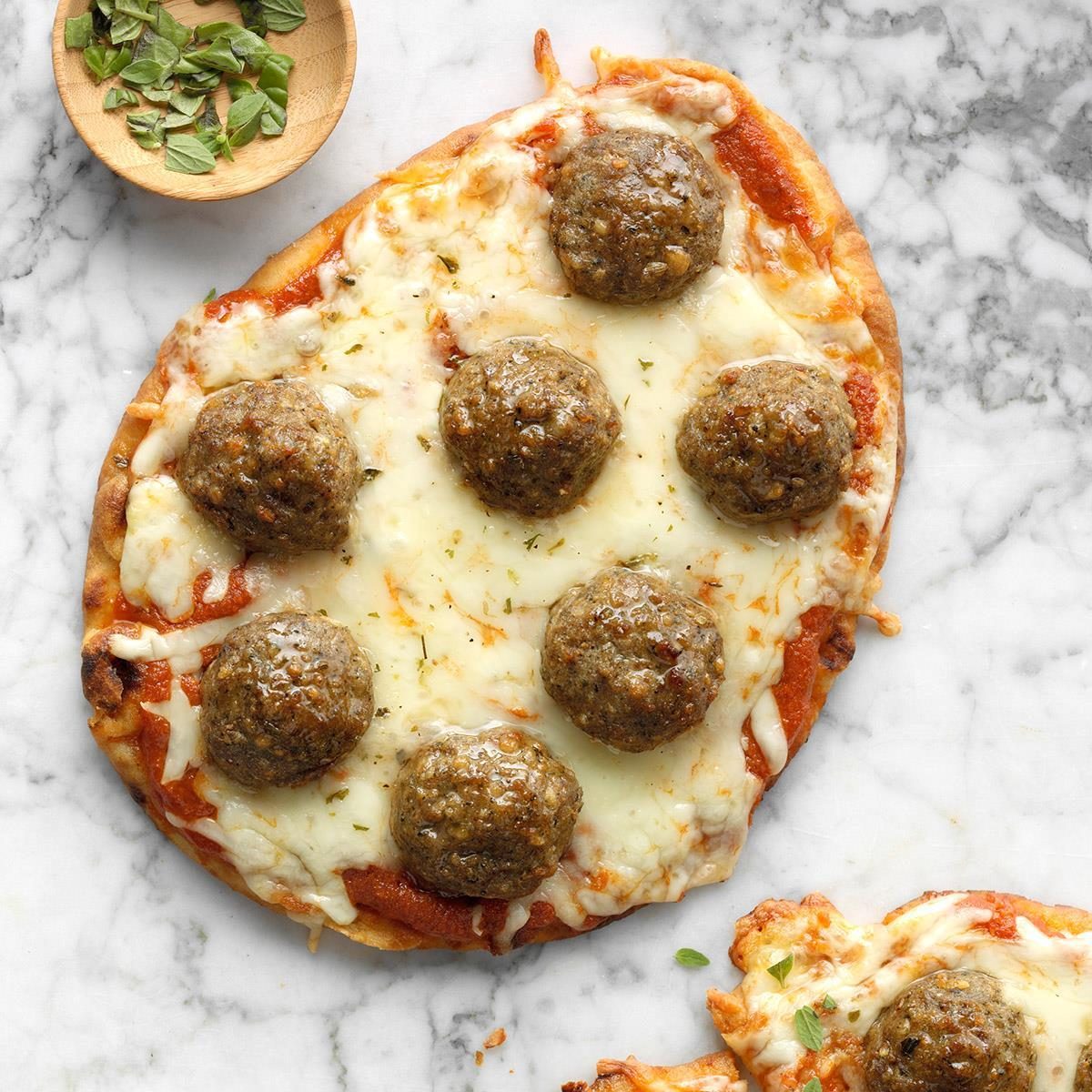 Meatball Flatbread Exps Sdon18 218630 C06 15 10b 11