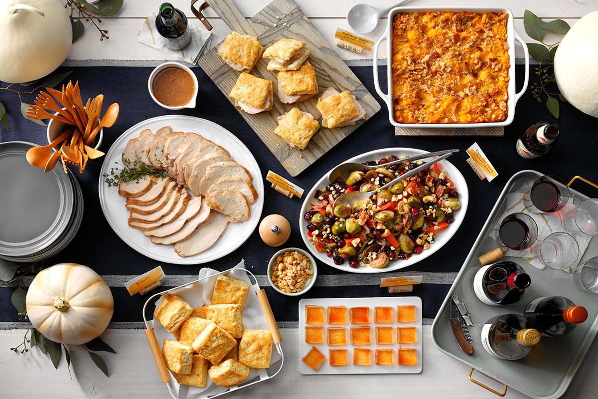 Friendsgiving: How to Throw a Successful Dinner Party