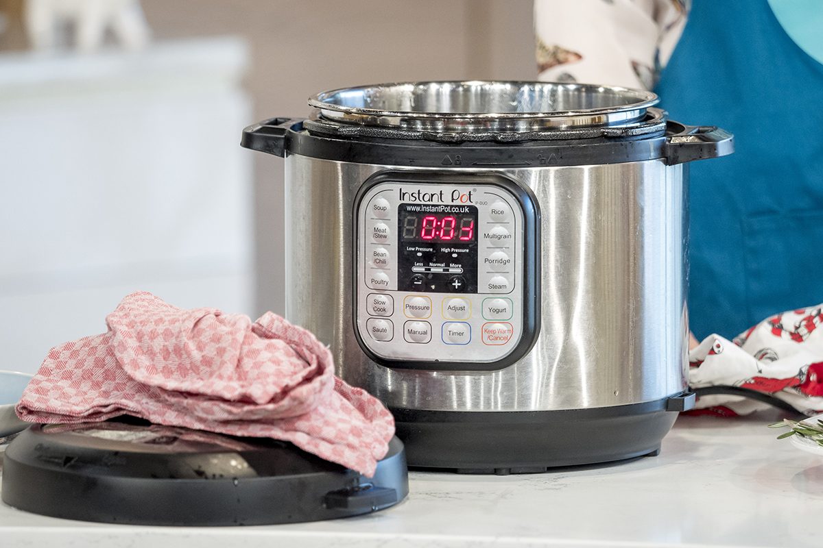 How to Clean Instant Pot - Instant Pot Pressure Cooker Cleaning Tips