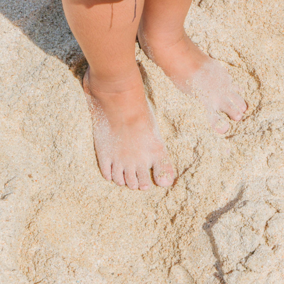 Feet in the sand ; Shutterstock ID 1171295740; Job (TFH, TOH, RD, BNB, CWM, CM): Taste of Home