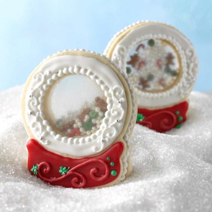 Day 24: Snow Globe Keepsake Cookies