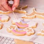 9 Mistakes Almost Everyone Makes With Royal Icing | Taste of Home