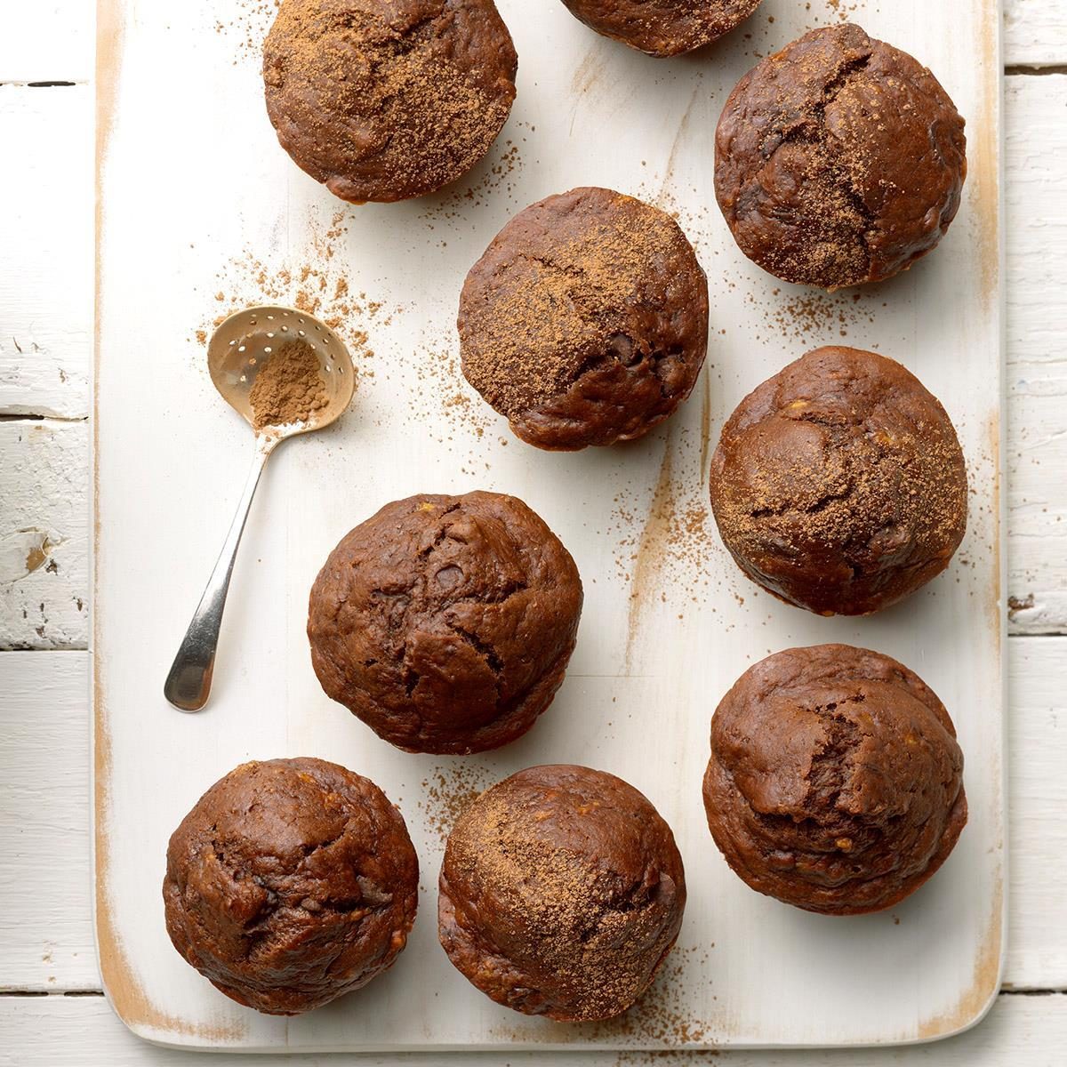 Egg Free Double Chocolate Banana Muffins Exps Thfm19 206331 B10 02 10b 15