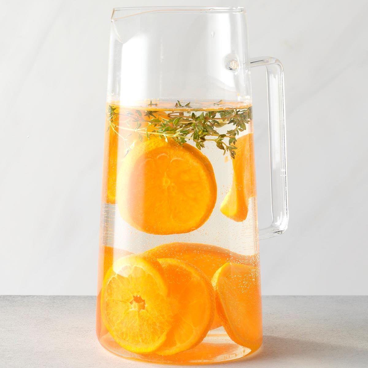 Tangerine And Thyme Infused Water Exps Thfm19 233665 C09 27 4b 5